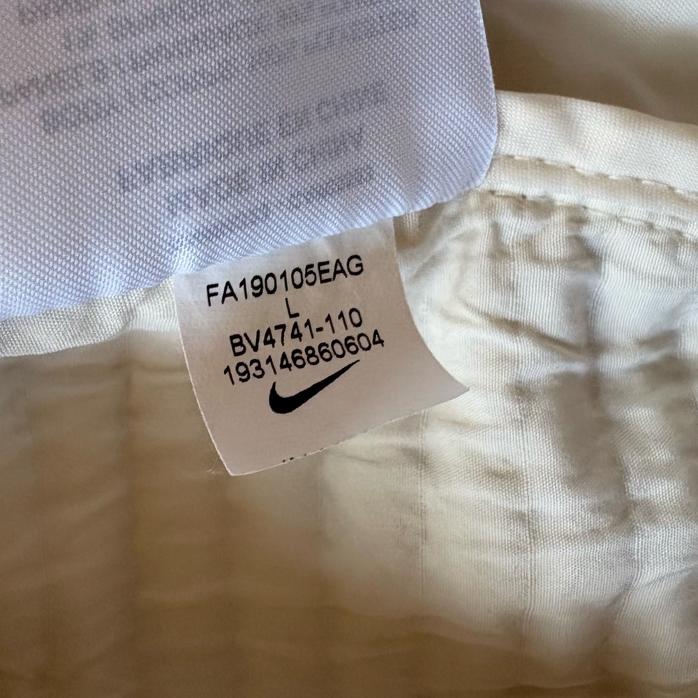 Nike Sportswear Tech Pack Bomber Jacket Women Sz L White City Ready BV4741-110 - Picture 9 of 11